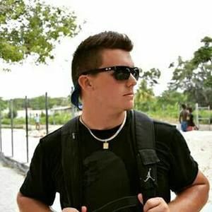 Meet your Posher, Kyle